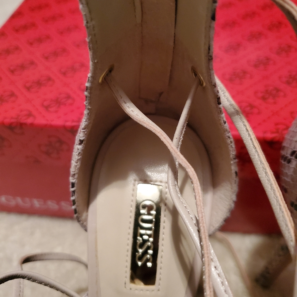 Platform shoes - Picture 2 of 9